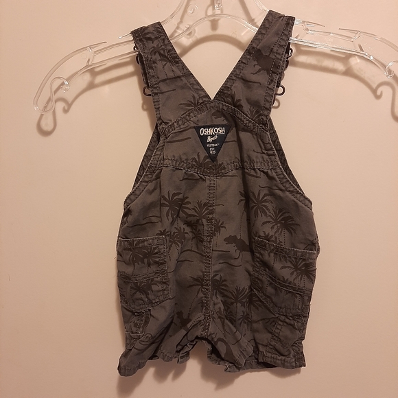 OshKosh B'Gosh 6M Bib Overall Shorts gray Dinosaurs/Palm Trees snap bottom - Picture 6 of 8